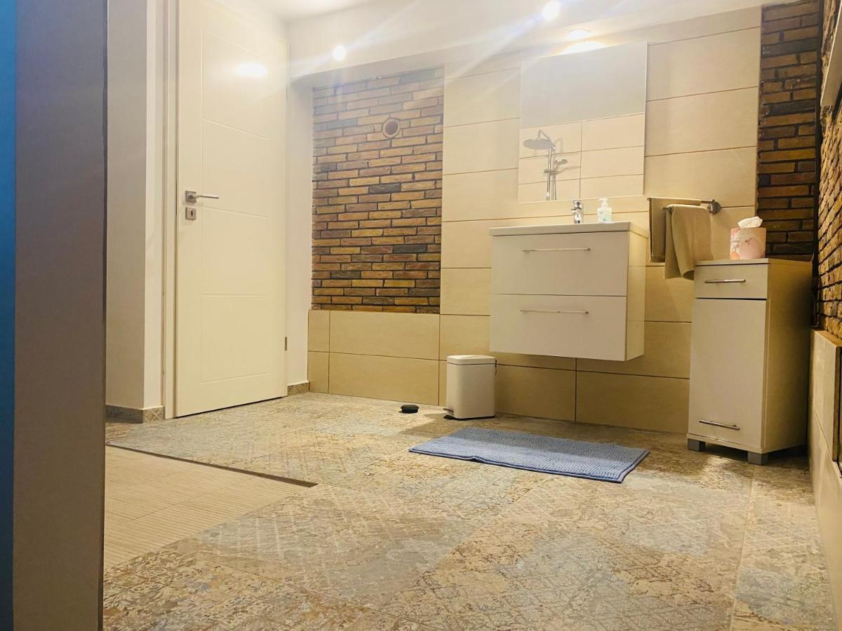 Tinyhaus & Souterrain Apartment In Ortenberg Ortenberg  Buitenkant foto